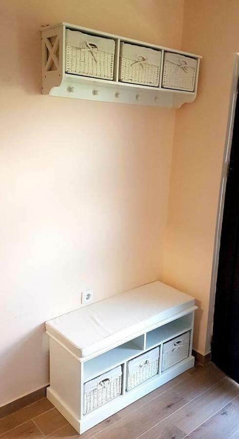 Monika Apartment 티바트 외부 사진