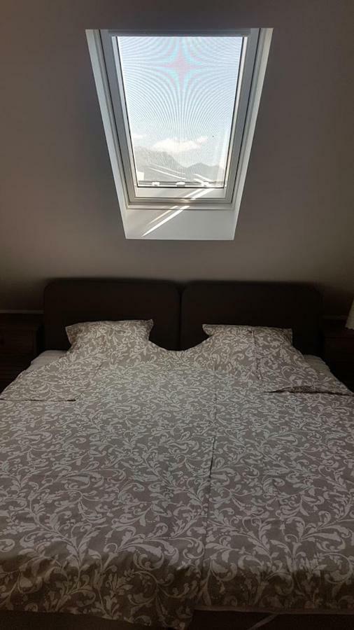 Monika Apartment 티바트 외부 사진