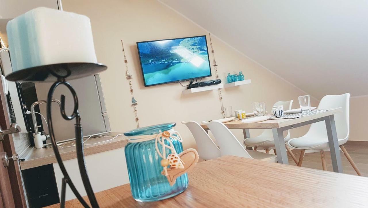 Monika Apartment 티바트 외부 사진