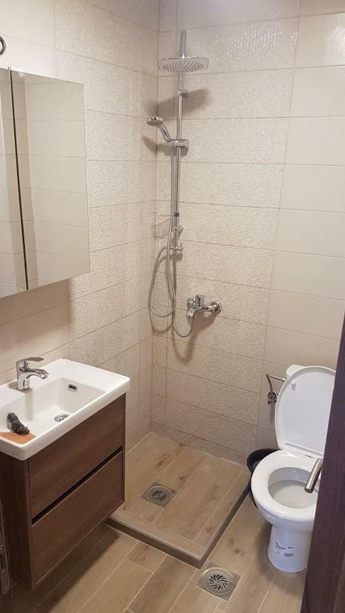 Monika Apartment 티바트 외부 사진